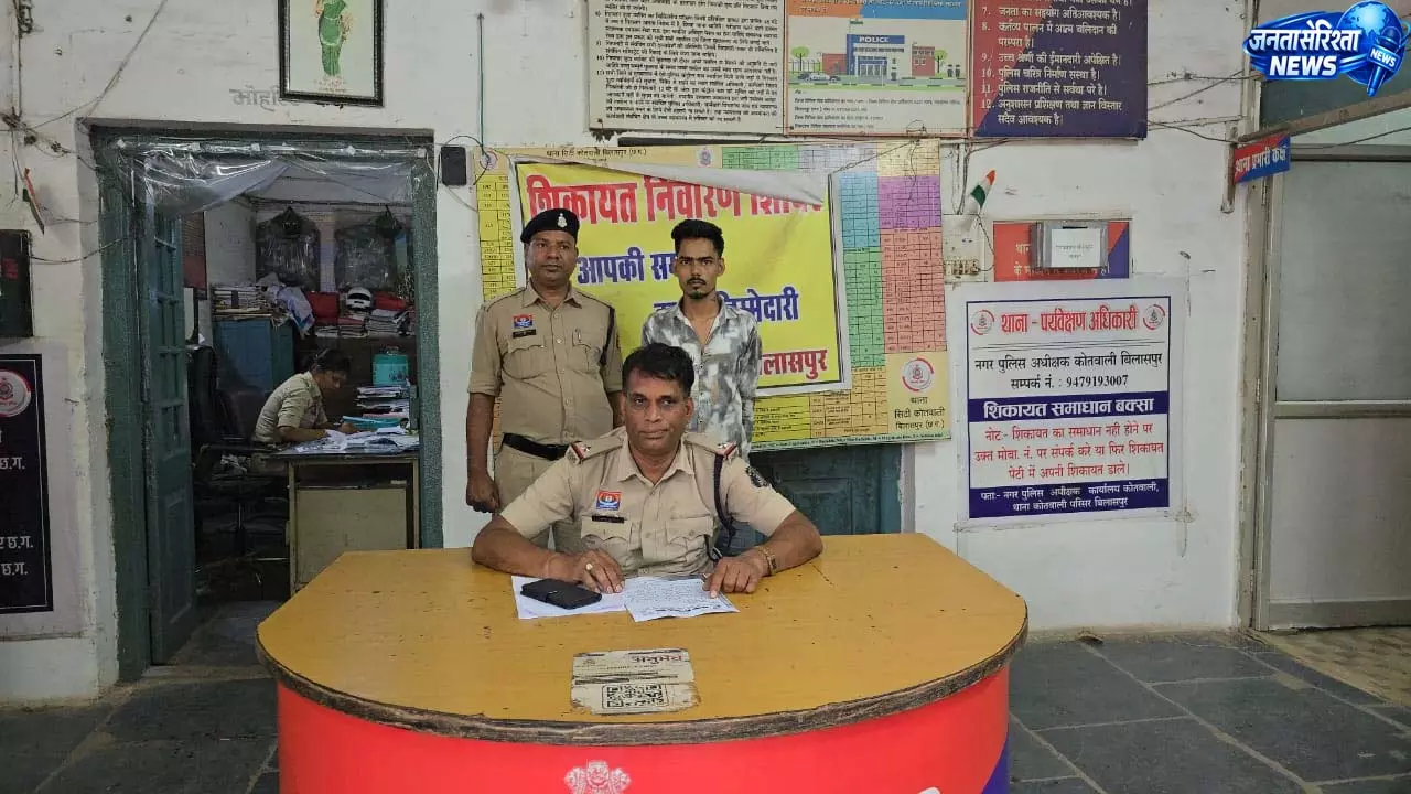 नशीली टैबलेट बेचने की तैयारी में युवक गिरफ्तार, 55 नाइट्राजेपाम टैबलेट जब्त नशीली टैबलेट बेचने की तैयारी में युवक गिरफ्तार, 55 नाइट्राजेपाम टैबलेट जब्त