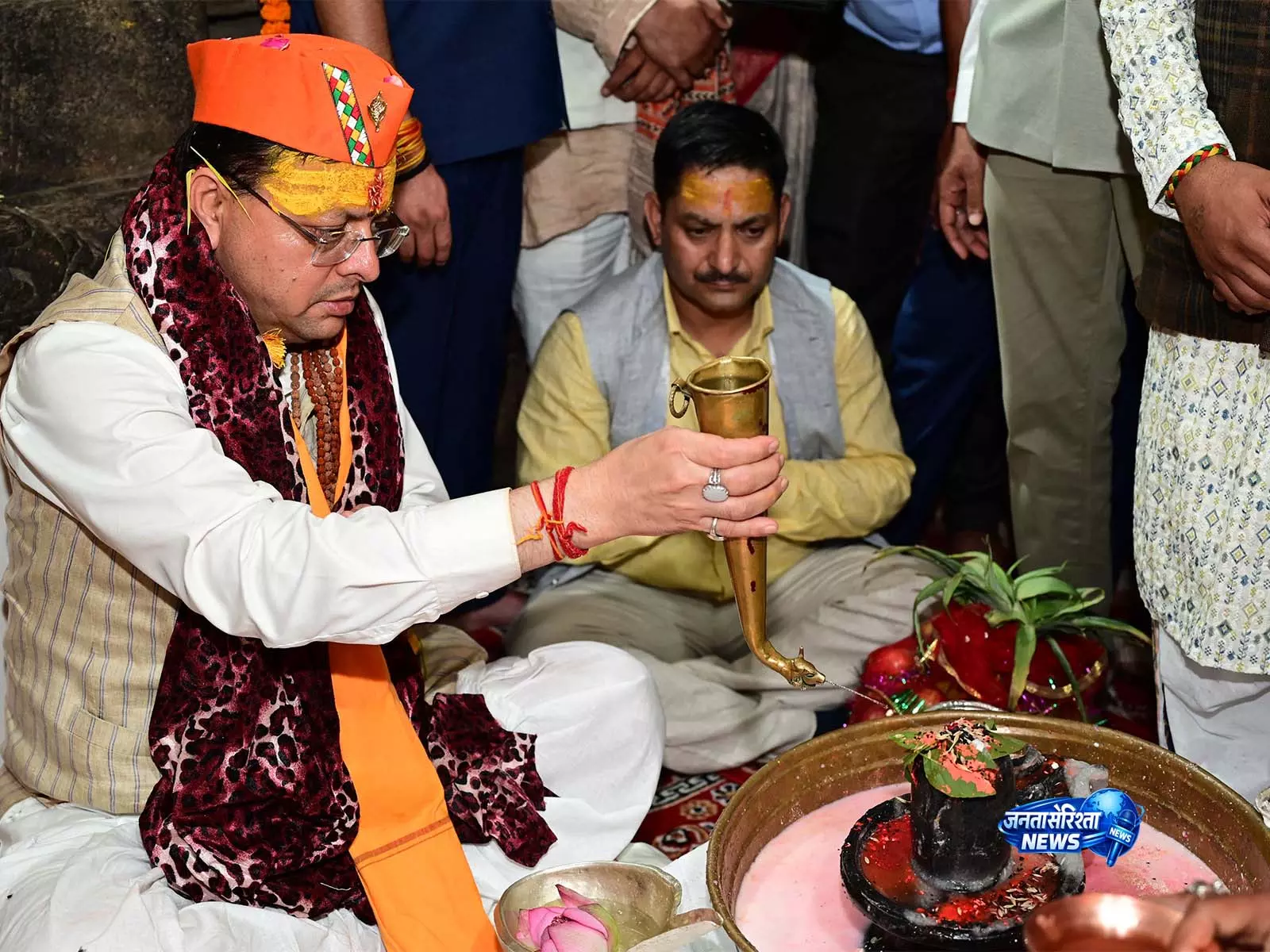 उत्तराखंड के CM धामी ने जागेश्वर धाम में वार्षिक श्रावणी मेले का उद्घाटन किया उत्तराखंड के CM धामी ने जागेश्वर धाम में वार्षिक श्रावणी मेले का उद्घाटन किया