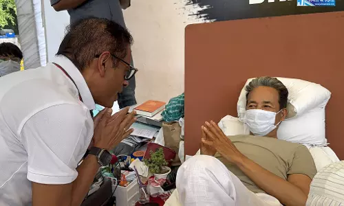 अमित जोगी ने कॉकरोच का किया समर्थन, सोनम वांगचुक का हालचाल जाना अमित जोगी ने कॉकरोच का किया समर्थन, सोनम वांगचुक का हालचाल जाना