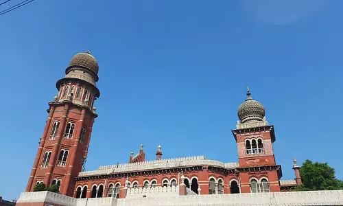 हॉर्स-ट्रेडिंग मामले की CBI जांच की मांग पर सुनवाई टली