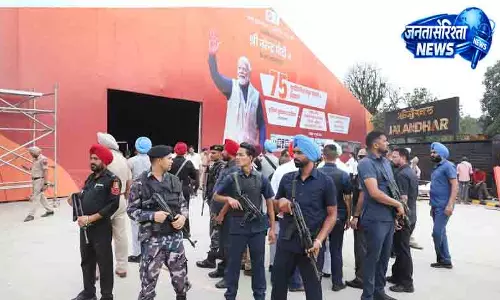 Hisar जींद से हाइड्रोजन ट्रेन को हरी झंडी दिखाएंगे PM मोदी Hisar जींद से हाइड्रोजन ट्रेन को हरी झंडी दिखाएंगे PM मोदी