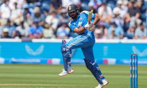 मुझे नहीं लगता है कि रोहित जैसे बड़े खिलाड़ी पर किसी तरह का दबाव है: सितांशु कोटक