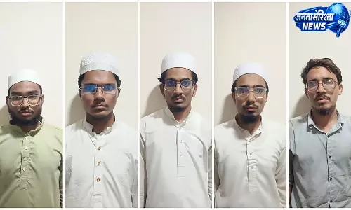 गुजरात ATS ने JeM मॉड्यूल के 5 संदिग्ध पकड़े गुजरात ATS ने JeM मॉड्यूल के 5 संदिग्ध पकड़े