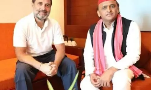 UP की सियासत में नई हलचल, सपा-कांग्रेस रिश्तों पर उठे सवाल UP की सियासत में नई हलचल, सपा-कांग्रेस रिश्तों पर उठे सवाल