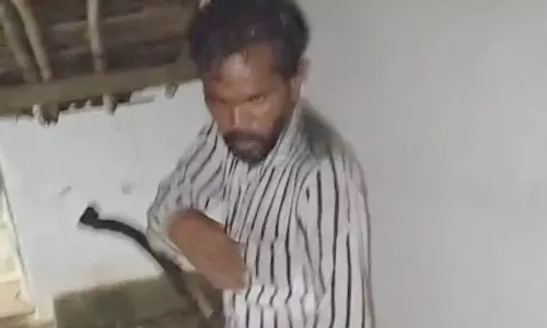 लकवाग्रस्त पिता की हत्या कर मां को मारने दौड़ा बेटा, बिलासपुर में जघन्य वारदात