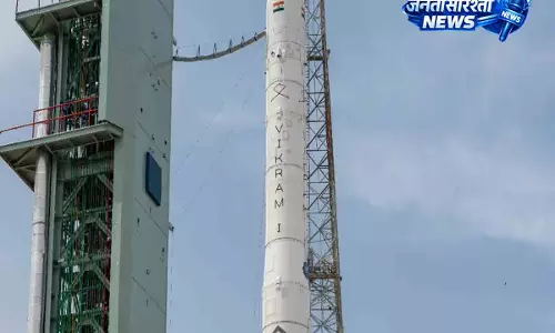 स्काईरूट का विक्रम-1 PM मोदी का हाथ से लिखा वंदे मातरम पोस्टकार्ड ले जाएगा स्काईरूट का विक्रम-1 PM मोदी का हाथ से लिखा वंदे मातरम पोस्टकार्ड ले जाएगा