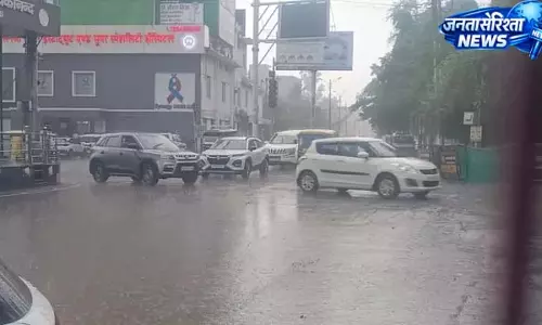 गोरखपुर में बदला मौसम का मिजाज, भारी बारिश के संकेत गोरखपुर में बदला मौसम का मिजाज, भारी बारिश के संकेत