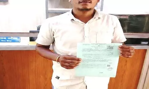 सेवा सेतु से विवाह प्रमाण पत्र में नाम संशोधन हुआ आसान, सुकेश सागर को मिली बड़ी राहत सेवा सेतु से विवाह प्रमाण पत्र में नाम संशोधन हुआ आसान, सुकेश सागर को मिली बड़ी राहत