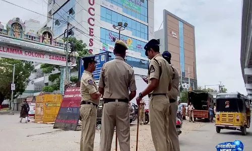 तेलंगाना: हैदराबाद सक्सेस स्कूल से जुड़ी अलग-अलग घटनाओं में 3 FIR दर्ज तेलंगाना: हैदराबाद सक्सेस स्कूल से जुड़ी अलग-अलग घटनाओं में 3 FIR दर्ज