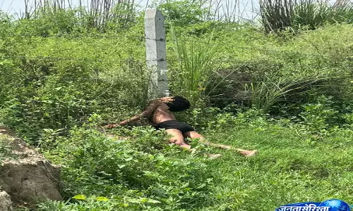 खेत की तारबंदी बनी मौत का कारण, करंट लगने से मासूम ने तोड़ा दम खेत की तारबंदी बनी मौत का कारण, करंट लगने से मासूम ने तोड़ा दम
