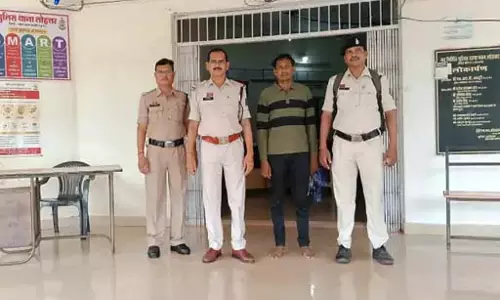 CG NEWS: 223 लीटर अवैध अंग्रेजी शराब जब्त, दो आरोपी गिरफ्तार