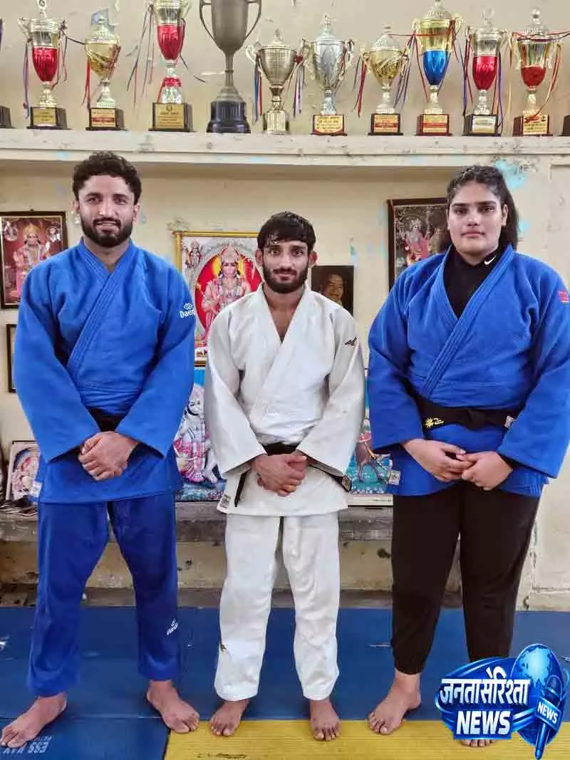 Gurdaspur कॉमनवेल्थ गोल्ड के लिए जूडोकाओं की कड़ी तैयारी Gurdaspur कॉमनवेल्थ गोल्ड के लिए जूडोकाओं की कड़ी तैयारी