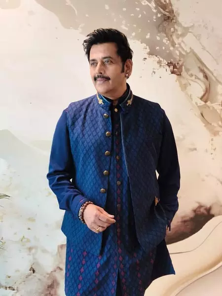 सांसद और अभिनेता रवि किशन के जन्मदिन पर केंद्रीय मंत्रियों, मुख्यमंत्रियों समेत भाजपा नेताओं ने दी बधाई सांसद और अभिनेता रवि किशन के जन्मदिन पर केंद्रीय मंत्रियों, मुख्यमंत्रियों समेत भाजपा नेताओं ने दी बधाई