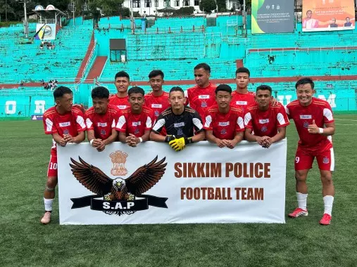 फुटबॉल रोमांच चरम पर: S-League ओपनर में सिक्किम पुलिस की रोमांचक जीत