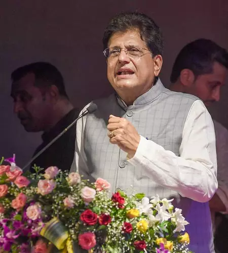 स्वदेशी हाइड्रोजन ट्रेन का शुरू होना ग्रीन मोबिलिटी की दिशा में ऐतिहासिक क्षण: पीयूष गोयल स्वदेशी हाइड्रोजन ट्रेन का शुरू होना ग्रीन मोबिलिटी की दिशा में ऐतिहासिक क्षण: पीयूष गोयल