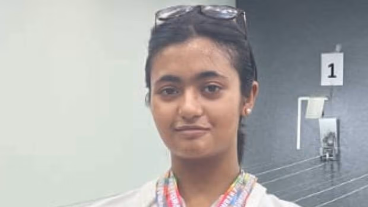 हावड़ा स्टेशन से गायब हुई नेशनल शूटर दमयंती, अब तक कोई सुराग नहीं हावड़ा स्टेशन से गायब हुई नेशनल शूटर दमयंती, अब तक कोई सुराग नहीं