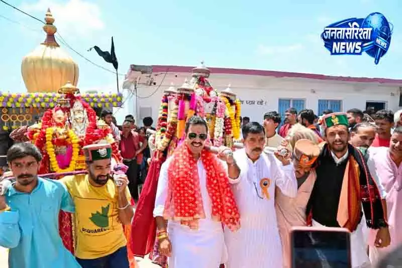 Shimla ग्रामीण में सड़क नेटवर्क होगा मजबूत Shimla ग्रामीण में सड़क नेटवर्क होगा मजबूत