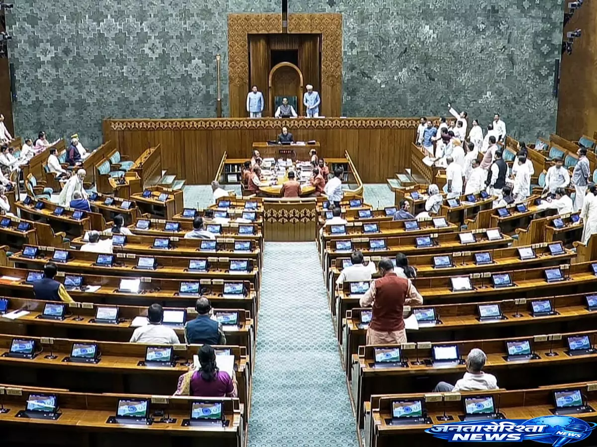 Modi सरकार का बड़ा कदम, वंदे मातरम अपमान पर बनेगा कानून Modi सरकार का बड़ा कदम, वंदे मातरम अपमान पर बनेगा कानून