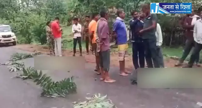 बड़े भाई की मौत की सूचना के बीच भाई-बहू की मौत, एक घर से निकली तीन अर्थियां बड़े भाई की मौत की सूचना के बीच भाई-बहू की मौत, एक घर से निकली तीन अर्थियां