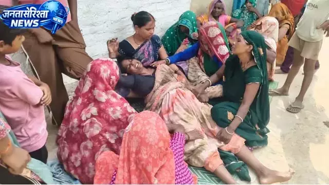 कौशांबी में दर्दनाक हादसा, हाईटेंशन लाइन की चपेट में आया युवक कौशांबी में दर्दनाक हादसा, हाईटेंशन लाइन की चपेट में आया युवक