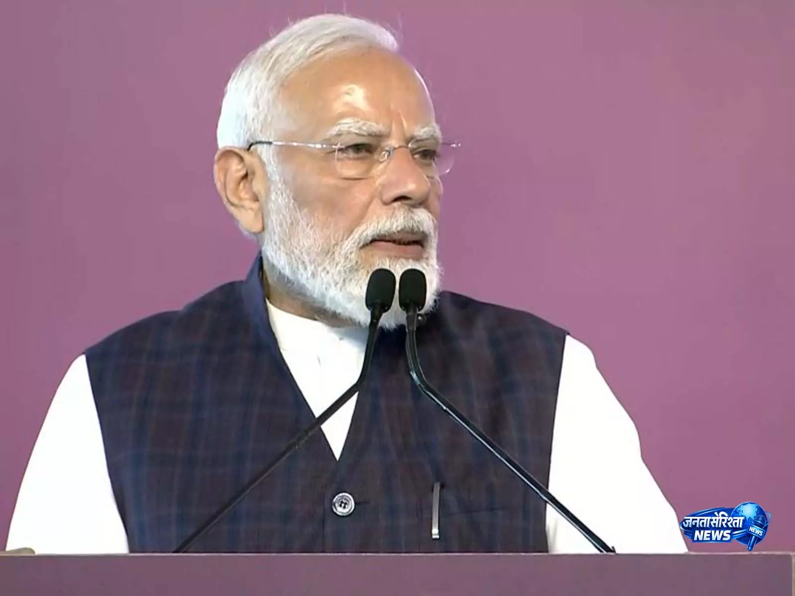 चंडीगढ़ सिर्फ़ एक शहर नहीं है; यह भारत के विकास का मॉडल रहा है: PM मोदी चंडीगढ़ सिर्फ़ एक शहर नहीं है; यह भारत के विकास का मॉडल रहा है: PM मोदी