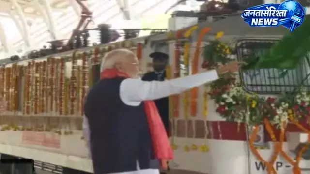 PM मोदी के हाथों विंध्याचल रेलवे स्टेशन का वर्चुअल शुभारंभ PM मोदी के हाथों विंध्याचल रेलवे स्टेशन का वर्चुअल शुभारंभ