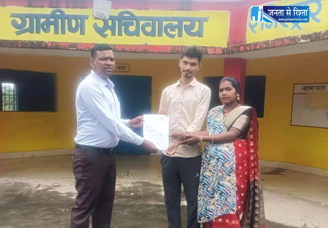 डिजिटल सुशासन की नई मिसाल, सेवा सेतु से सुलभ हुआ सफर डिजिटल सुशासन की नई मिसाल, सेवा सेतु से सुलभ हुआ सफर