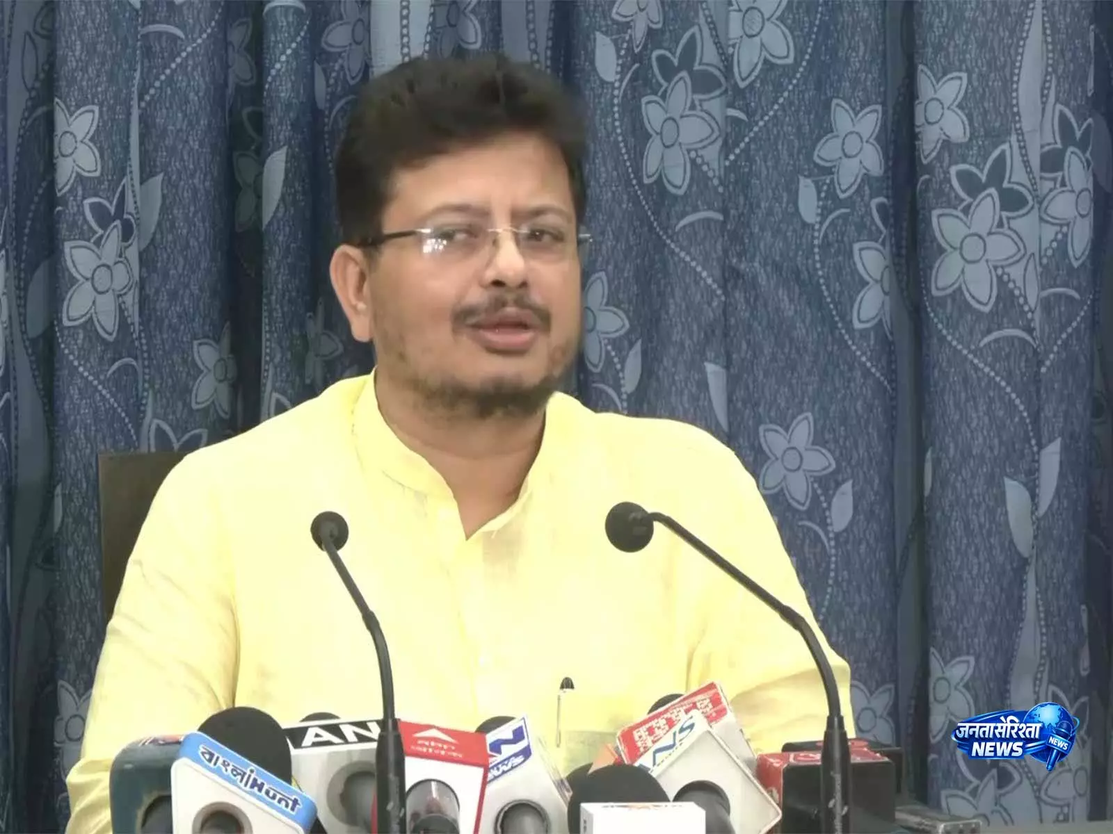 अगर ऐसा हुआ तो क्या होगा? LoP ऋतब्रत ने साधा निशाना अगर ऐसा हुआ तो क्या होगा? LoP ऋतब्रत ने साधा निशाना