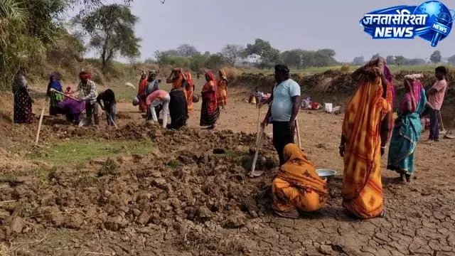 VB-G RAM G योजना में बड़ा बदलाव, जनता करेगी काम की निगरानी VB-G RAM G योजना में बड़ा बदलाव, जनता करेगी काम की निगरानी