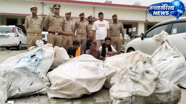 रामपुर पुलिस ने बाइक चोरी गिरोह का किया खुलासा रामपुर पुलिस ने बाइक चोरी गिरोह का किया खुलासा