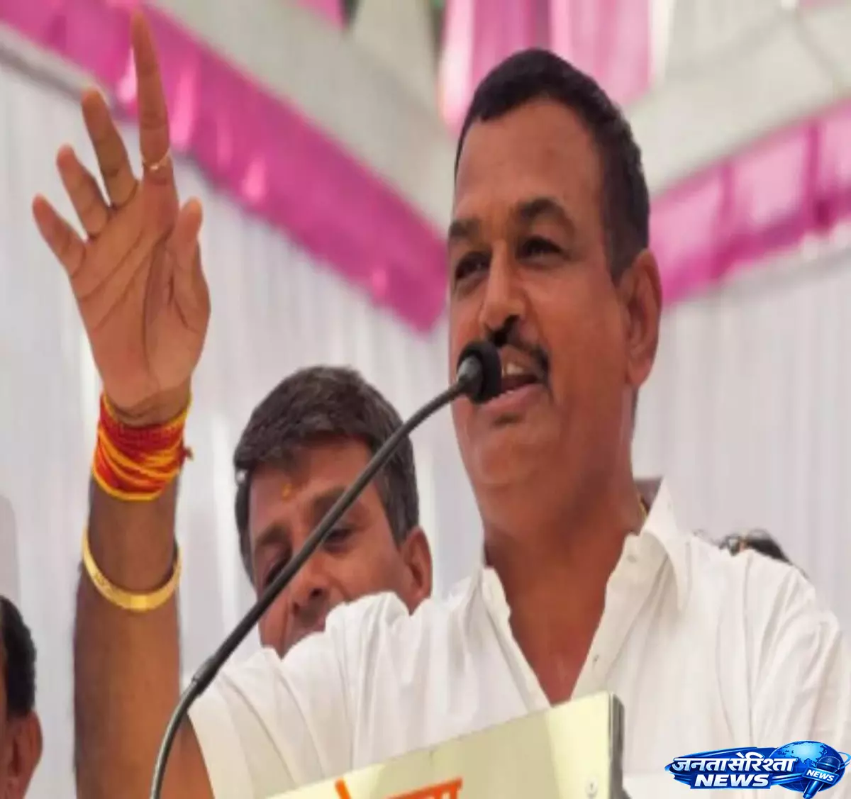 MP कांग्रेस में अंदरूनी विवाद तेज, भेरूसिंह के आरोपों से सियासत गरम MP कांग्रेस में अंदरूनी विवाद तेज, भेरूसिंह के आरोपों से सियासत गरम