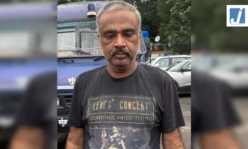 अकेली महिलाओं को बनाता था निशाना, ठगी करने वाला जालसाज पुलिस के हत्थे चढ़ा अकेली महिलाओं को बनाता था निशाना, ठगी करने वाला जालसाज पुलिस के हत्थे चढ़ा