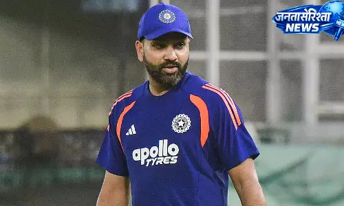 रोहित शर्मा के संन्यास की अटकलों पर BCCI ने लगाया विराम रोहित शर्मा के संन्यास की अटकलों पर BCCI ने लगाया विराम