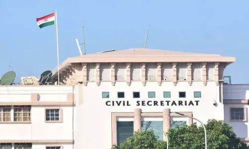 जम्मू-कश्मीर में सरकारी सेवाओं को डिजिटल आधार देने की तैयारी जम्मू-कश्मीर में सरकारी सेवाओं को डिजिटल आधार देने की तैयारी