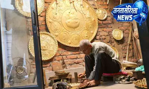 Chamba का सदियों पुराना धातु शिल्प संकट में Chamba का सदियों पुराना धातु शिल्प संकट में