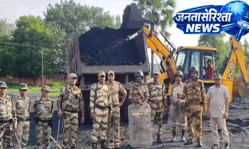 BCCL की आउटसोर्सिंग खदानों से कोयला चोरी की शिकायतें, सुरक्षा एजेंसियों ने शुरू की पड़ताल BCCL की आउटसोर्सिंग खदानों से कोयला चोरी की शिकायतें, सुरक्षा एजेंसियों ने शुरू की पड़ताल
