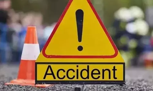पुपरी में सड़क हादसा: NH-527सी पर बाइक सवार युवक की मौत पुपरी में सड़क हादसा: NH-527सी पर बाइक सवार युवक की मौत