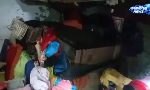 सूने मकान का ताला तोड़कर डेढ़ लाख और जमीन के दस्तावेज चोरी, पुलिस जांच में जुटी सूने मकान का ताला तोड़कर डेढ़ लाख और जमीन के दस्तावेज चोरी, पुलिस जांच में जुटी