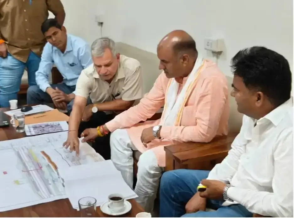 Chittorgarh: अमृत भारत स्टेशन योजना के तहत बदलेगा चित्तौड़गढ़ रेलवे स्टेशन का स्वरूप Chittorgarh: अमृत भारत स्टेशन योजना के तहत बदलेगा चित्तौड़गढ़ रेलवे स्टेशन का स्वरूप