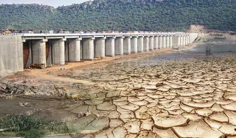 Telangana: अल नीनो वाले साल में तेलंगाना में भूजल का संकट Telangana: अल नीनो वाले साल में तेलंगाना में भूजल का संकट