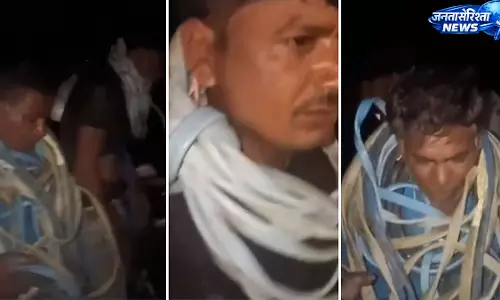 Ujjain : बोरवेल का केबल और वॉल्व चोरी करते पकड़े गए दो युवक Ujjain : बोरवेल का केबल और वॉल्व चोरी करते पकड़े गए दो युवक