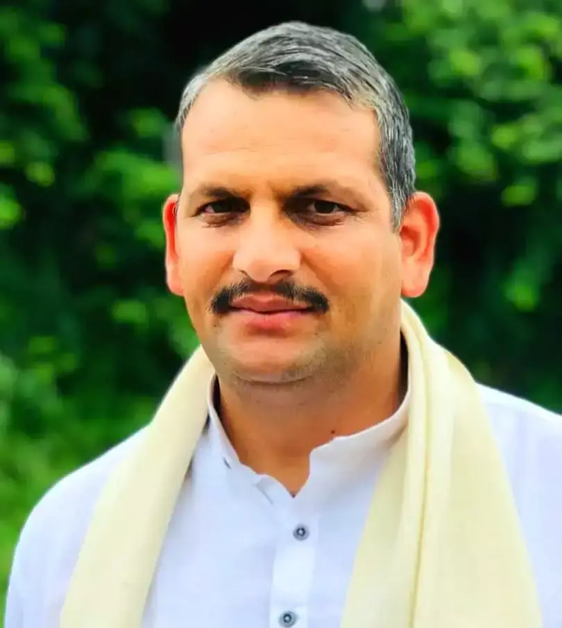 Shimla: बैकडोर भर्ती विवाद पर भाजपा का हमला, निष्पक्ष जांच की उठी मांग Shimla: बैकडोर भर्ती विवाद पर भाजपा का हमला, निष्पक्ष जांच की उठी मांग