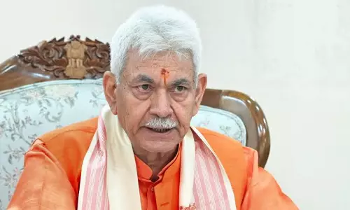 Srinagar: ज्ञान आधारित समाज के निर्माण में अहम भूमिका निभाएगा चिनार बुक फेस्टिवल: मनोज सिन्हा Srinagar: ज्ञान आधारित समाज के निर्माण में अहम भूमिका निभाएगा चिनार बुक फेस्टिवल: मनोज सिन्हा
