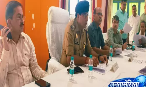 Samadhan दिवस में डीएम का सख्त रुख, शिकायतों पर त्वरित कार्रवाई के निर्देश Samadhan दिवस में डीएम का सख्त रुख, शिकायतों पर त्वरित कार्रवाई के निर्देश