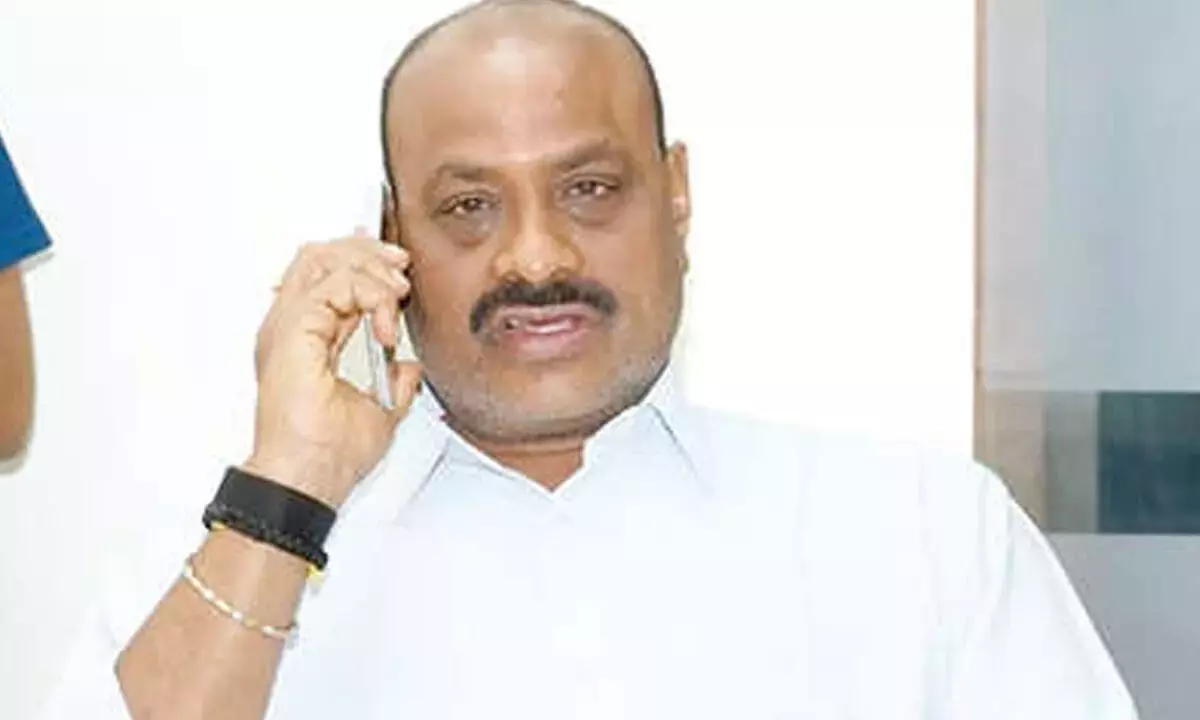 Andhra: तंबाकू बोर्ड से खरीद में तेज़ी लाने और उचित भुगतान करने को कहा गया Andhra: तंबाकू बोर्ड से खरीद में तेज़ी लाने और उचित भुगतान करने को कहा गया