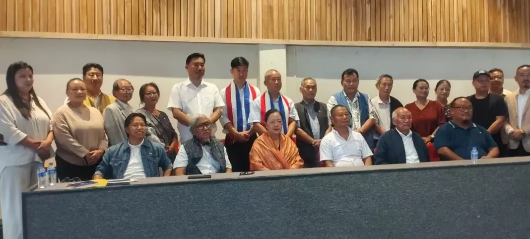 Nagaland : NPP के 2 पार्षद NPF में शामिल; KMC में पार्टी हुई मजबूत Nagaland : NPP के 2 पार्षद NPF में शामिल; KMC में पार्टी हुई मजबूत