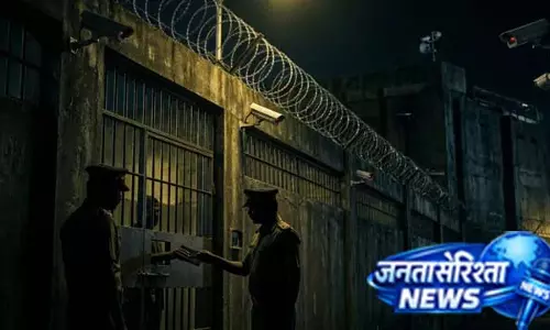 जेल अफसर-वकील समेत 5 पर शिकंजा, कोर्ट ने की सख्त टिप्पणी जेल अफसर-वकील समेत 5 पर शिकंजा, कोर्ट ने की सख्त टिप्पणी