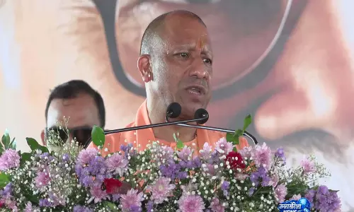 औपनिवेशिक सोच छोड़ने का CM योगी ने दिया संदेश औपनिवेशिक सोच छोड़ने का CM योगी ने दिया संदेश
