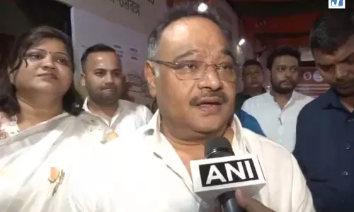 अभिषेक बनर्जी के ऑफिस पर कार्रवाई को लेकर भाजपा का बयान अभिषेक बनर्जी के ऑफिस पर कार्रवाई को लेकर भाजपा का बयान
