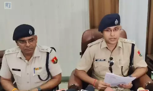 शादी के अगले दिन दुल्हन फरार, पुलिस को मिली दो शिकायतें, जांच शुरू शादी के अगले दिन दुल्हन फरार, पुलिस को मिली दो शिकायतें, जांच शुरू